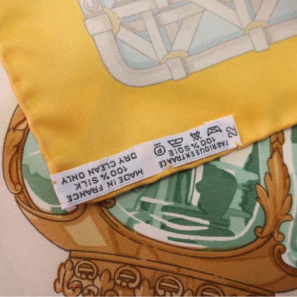 SOLD Authentic HERMES "Feux de Route" Silk Scarf Carre 90 - Picture 10 of 10